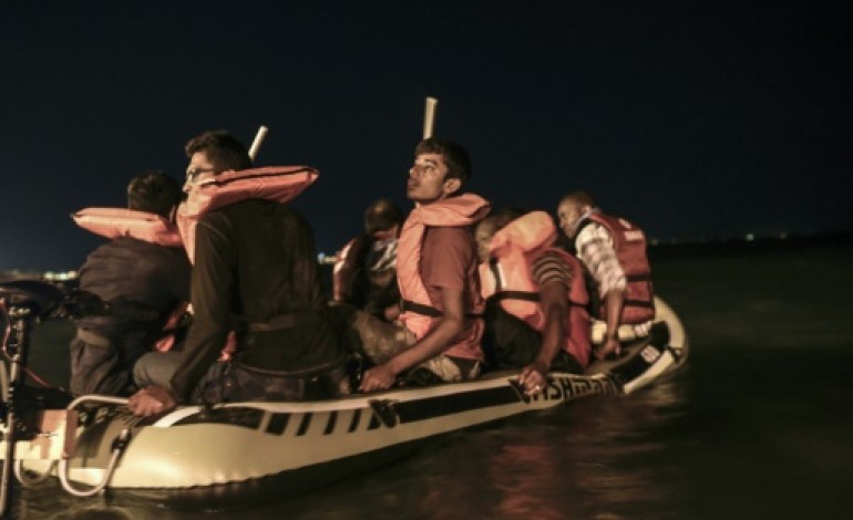 Paris (AFP). La France suspend une consule honoraire en Turquie qui vend des canots aux réfugiés