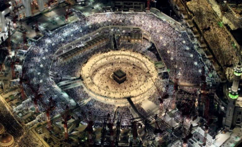 La Mecque (Arabie saoudite) (AFP). La Mecque: le pèlerinage aura lieu comme prévu malgré le drame de la Grande Mosquée 