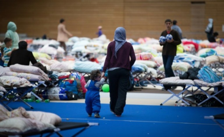 Munich (Allemagne) (AFP). Réfugiés: L'Allemagne sur le point de réintroduire des contrôles frontaliers, 34 morts en Méditerranée