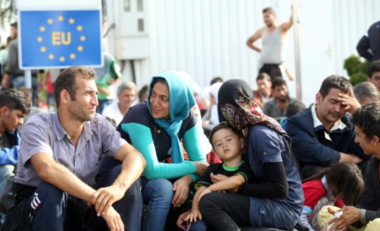 Tovarnik (Croatie) (AFP). Croatie: les migrants affluent par milliers, déterminés à poursuivre leur route 