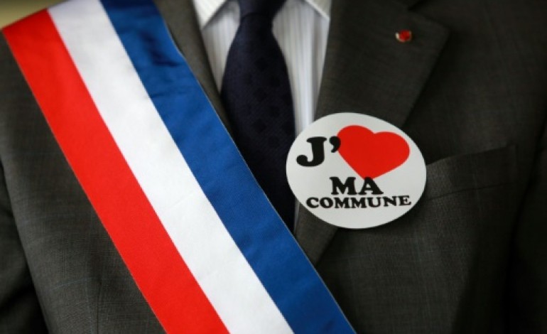 Paris (AFP). Les maires défendent leurs communes contre la baisse des crédits de l'Etat