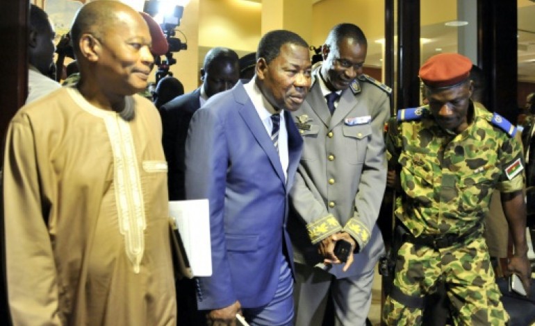 Ouagadougou (AFP). Après le putsch, le Burkina dans l'attente d'une sortie de crise
