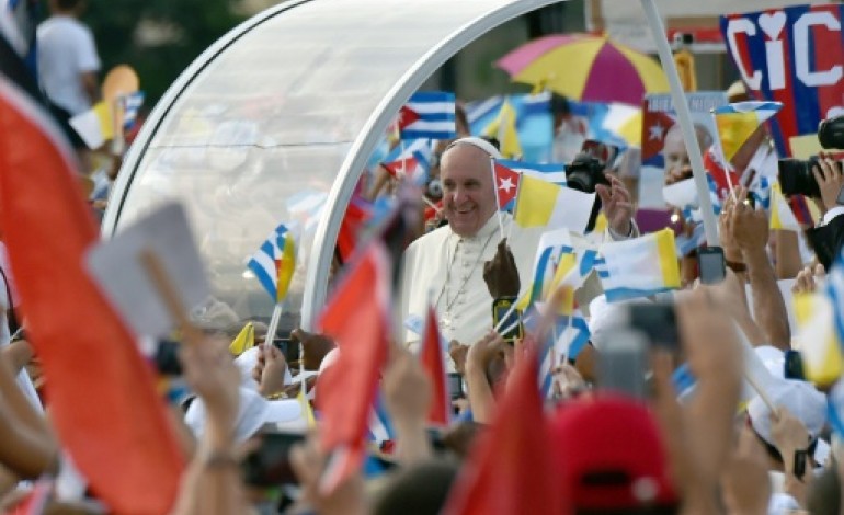 La Havane (AFP). A Cuba, le pape François appelle à servir sans idéologie