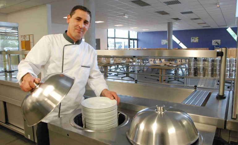 Manuel Goncalves, un chef bio friendly  au collège d'Isneauville