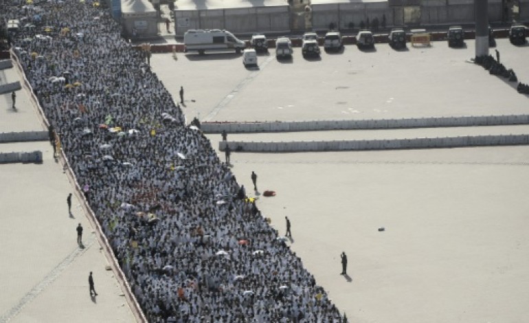 MINA (Arabie saoudite) (AFP). Pèlerinage à La Mecque: au moins 100 morts et 390 blessés dans une bousculade 
