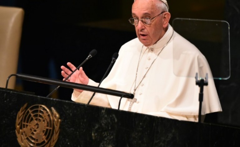 Nations unies (Etats-Unis) (AFP). Le pape François dénonce l'asphyxie des pays pauvres