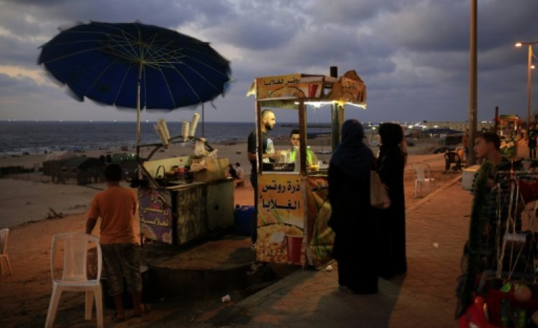 Gaza (Territoires palestiniens) (AFP). A Gaza, le désespoir fait bondir le nombre de suicides