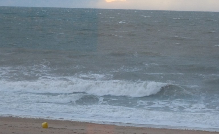 Vigilance "jaune" pour  « vagues submersion marine » lors de la grande marée de ce mardi soir