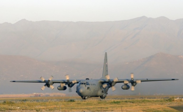 Jalalabad (Afghanistan) (AFP). Afghanistan: 11 morts dans le crash d'un C-130 américain revendiqué par les talibans