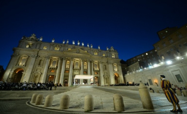 Cité du Vatican (AFP). Le synode sur la famille voulu par François s'ouvre dans une atmosphère délétère