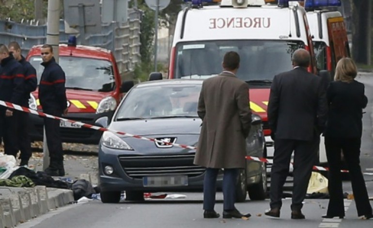L'Île-Saint-Denis (France) (AFP). Mort d'un braqueur fiché pour radicalisation et en cavale, un policier grièvement blessé