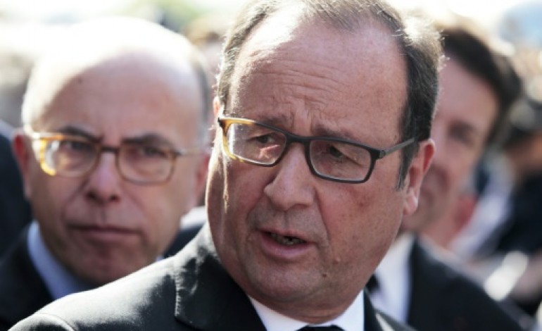 Le Havre (AFP). Air France: Hollande dénonce des violences inacceptables, Valls sur place