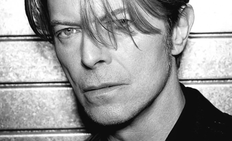 David Bowie signe le générique d'une série TV franco-britannique