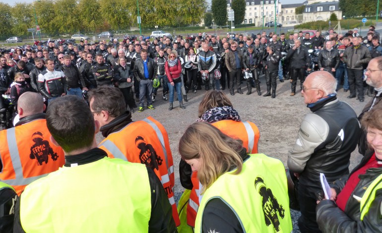 600 motards en colère dans les rues de Saint-Lô