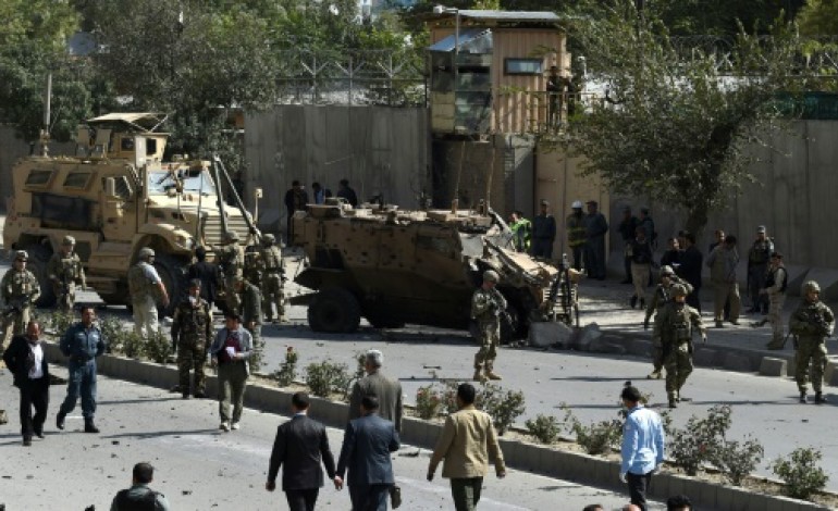 Kaboul (AFP). Afghanistan: un convoi de l'Otan visé par un attentat à Kaboul