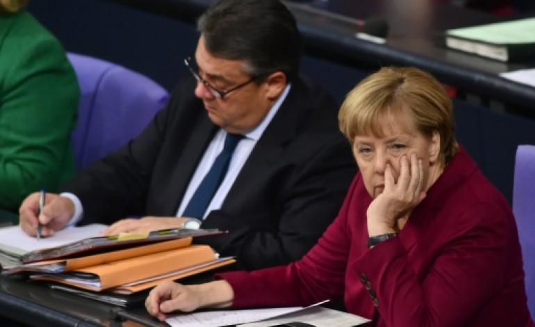 Berlin (AFP). Merkel plaide pour une Europe solidaire dans la crise des réfugiés