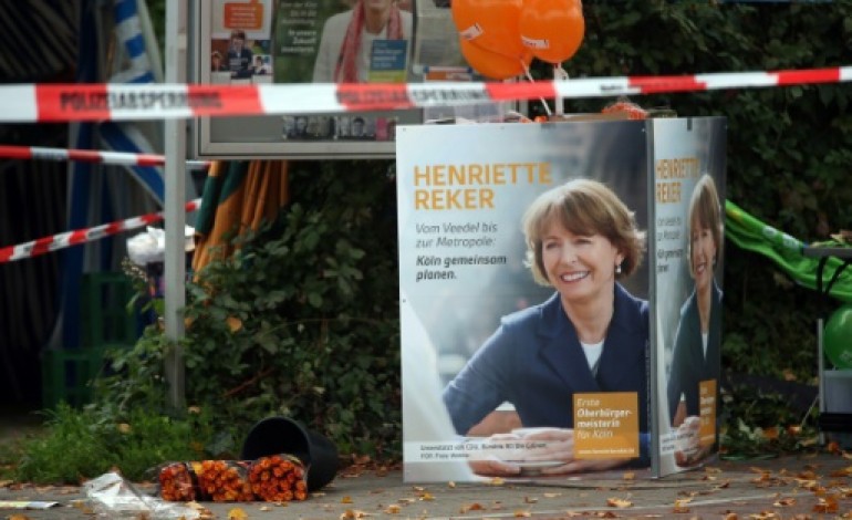 Cologne (Allemagne) (AFP). Une femme politique allemande poignardée par un anti-migrants à Cologne