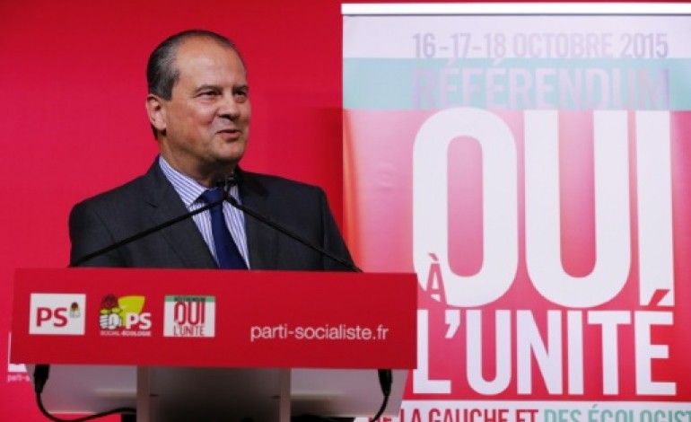 Paris (AFP). Référendum pour l'unité: le PS s'affiche satisfait malgré ratés et critiques