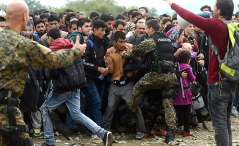 Skopje (Macédoine) (AFP). Dix mille migrants sont entrés en Macédoine en 24 heures