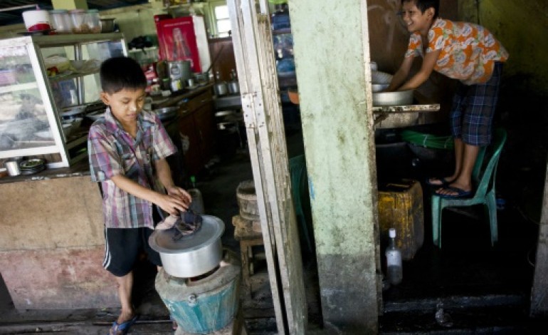 Rangoun (AFP). Birmanie: des millions d'enfants au travail