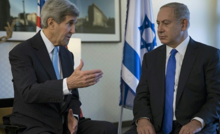 Berlin (AFP). Kerry appelle Israéliens et Palestiniens à s'écarter du précipice