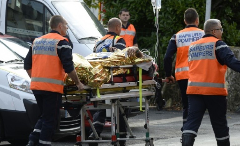 Puisseguin (France) (AFP). Transports: 42 morts dans une collision entre un car et un camion 