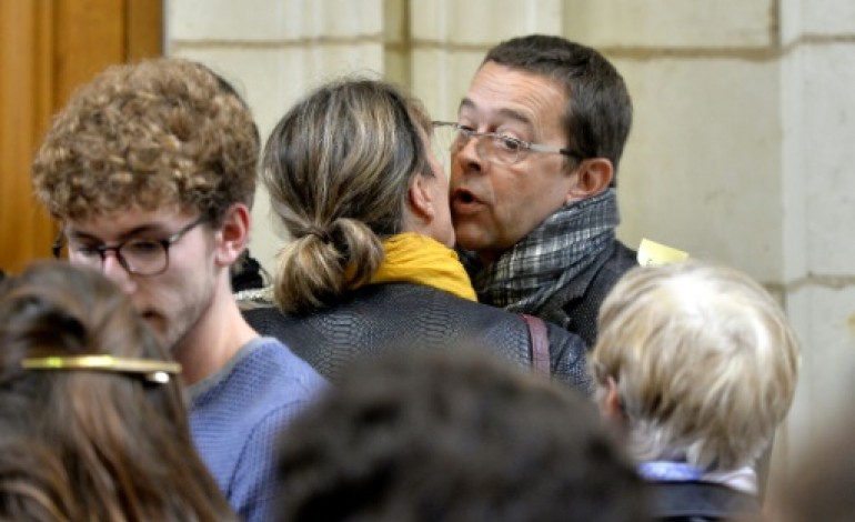 Angers (France) (AFP). Bonnemaison: cinq ans de prison avec sursis requis contre l'ex-urgentiste