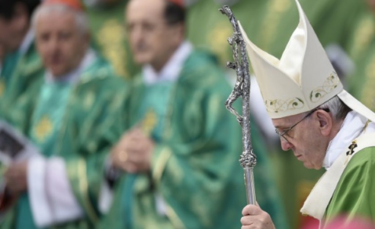 Cité du Vatican (AFP). Synode sur la famille: appel du pape à  inclure ceux qui sont marginalisés