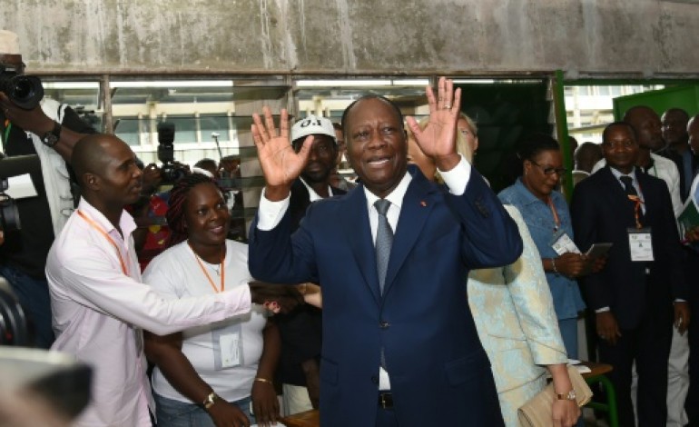 Abidjan (AFP). Côte d'Ivoire: sans surprise, Ouattara élu dès le 1er tour sur un score écrasant