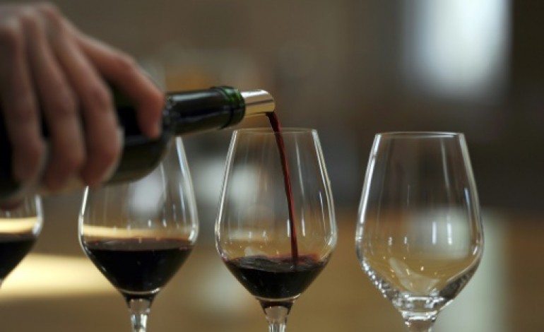 Paris (AFP). La production mondiale de vin prévue en hausse, l'Italie détrône la France