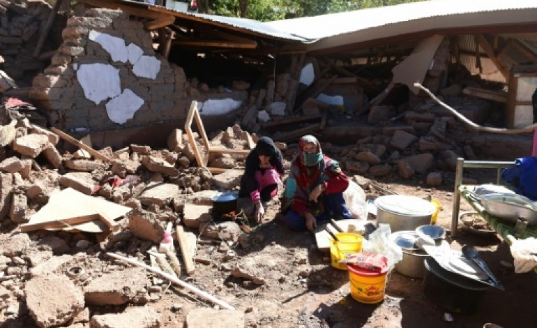 Chitral (Pakistan) (AFP). Pakistan: des survivants du séisme appellent à l'aide leur gouvernement