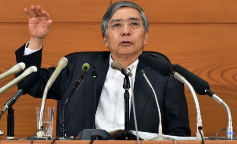 Tokyo (AFP). La Banque du Japon fait fi du risque de récession et garde la même ligne