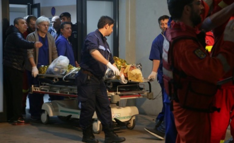 Bucarest (AFP). Choc en Roumanie après la mort de 27 personnes dans une discothèque de Bucarest 