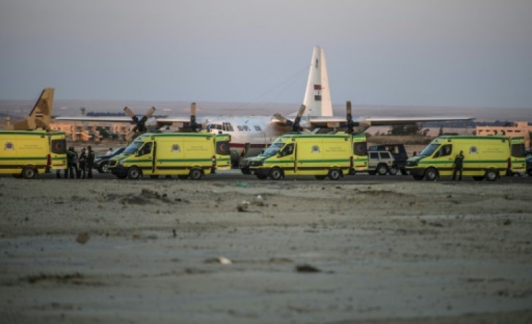 Paris (France) (AFP). Crash avion russe: Air France et Lufthansa renoncent à survoler le Sinaï, par précaution