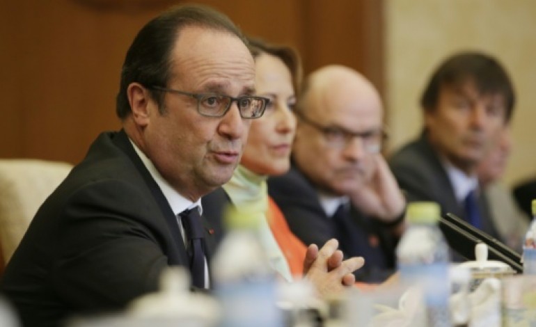 Pékin (AFP). COP21: Hollande attend de la Chine qu'elle dialogue avec les pays hésitants 