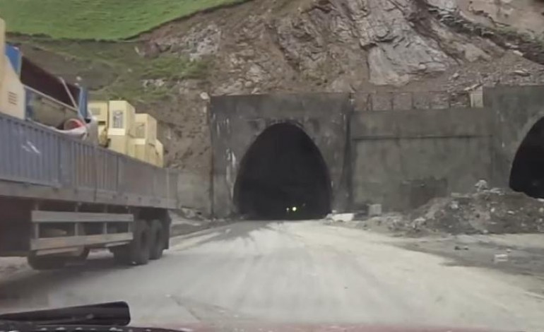 L'info qui fait peur : Le tunnel de la Mort au Tadjakistan