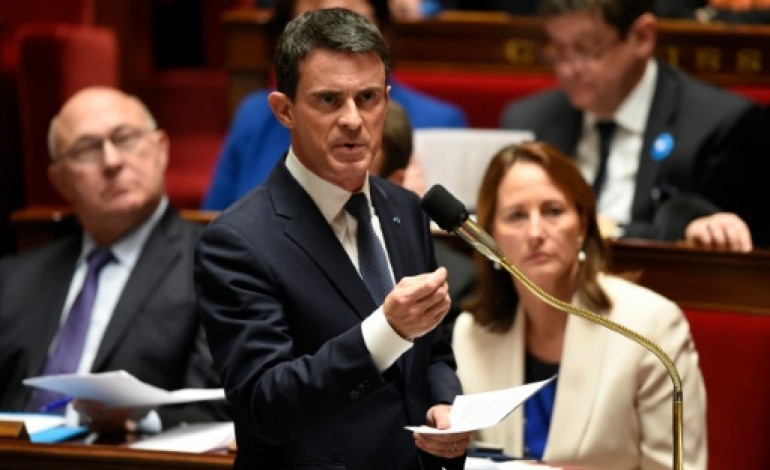 Paris (AFP). Régionales: la question d'une fusion PS-droite se posera au soir du 1er tour dit Valls