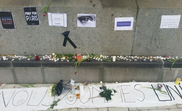 A Rouen, les premiers hommages aux victimes des attentats de Paris