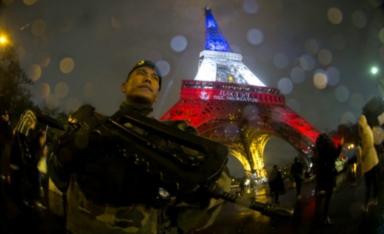 Paris (AFP). La prolongation de l'état d'urgence examinée jeudi à l'Assemblée, vendredi au Sénat 