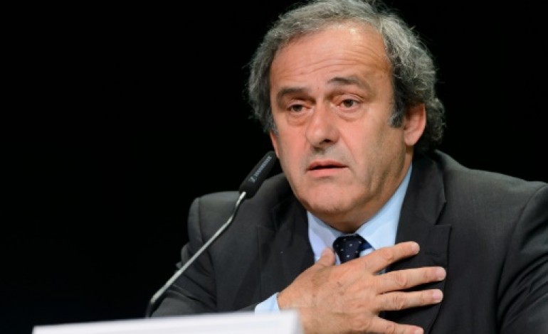 Paris (AFP). Fifa: le temps joue contre Platini 
