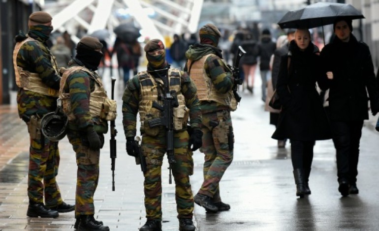 Bruxelles (AFP). Bruxelles en alerte maximale pour le 2eme jour après les attentats de Paris