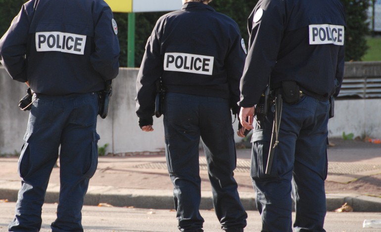 A 13 et 14 ans, interpellés armés juste avant un hold-up à Caudebec-lès-Elbeuf
