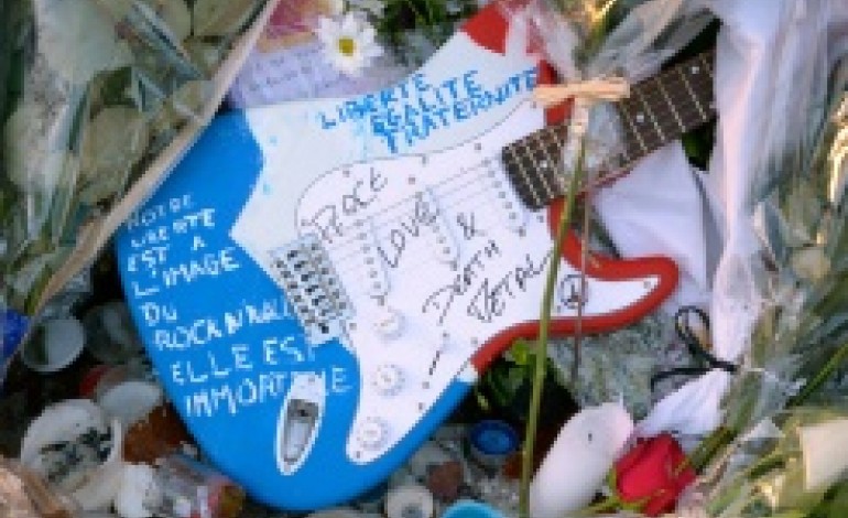Paris (AFP). Attentats: plusieurs familles boycottent l'hommage national vendredi