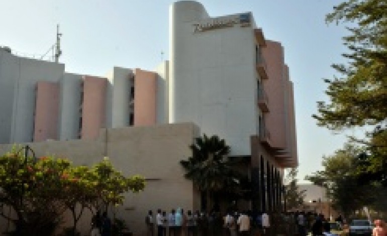 Bamako (AFP). Mali: arrestation de deux suspects liés à l'attaque contre un grand hôtel à Bamako