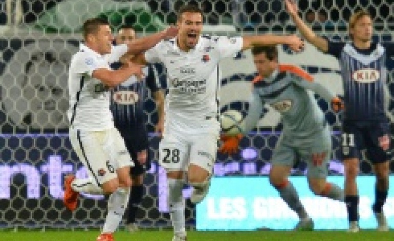 Paris (AFP). Ligue 1: Caen, dauphin surprise de Paris, humilie Bordeaux