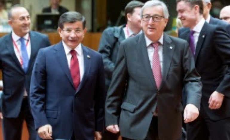 Bruxelles (AFP). Crise migratoire: accord sur une aide de 3 milliards d'euros de l'UE pour la Turquie