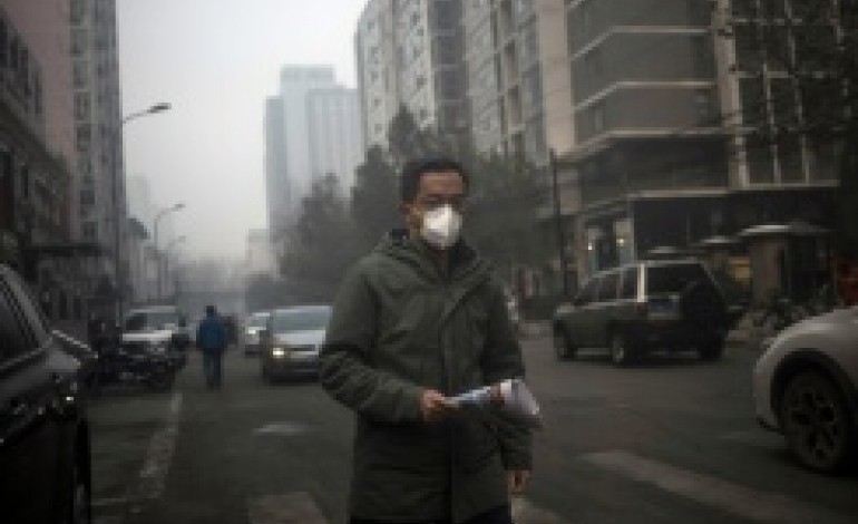 Pékin (AFP). Pollution: Pékin suffoque, Xi Jinping va galvaniser la COP21