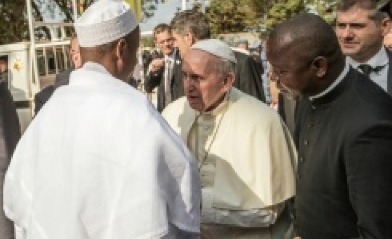Bangui (AFP). Centrafrique: le pape François a quitté Bangui, dernière étape de sa tournée africaine
