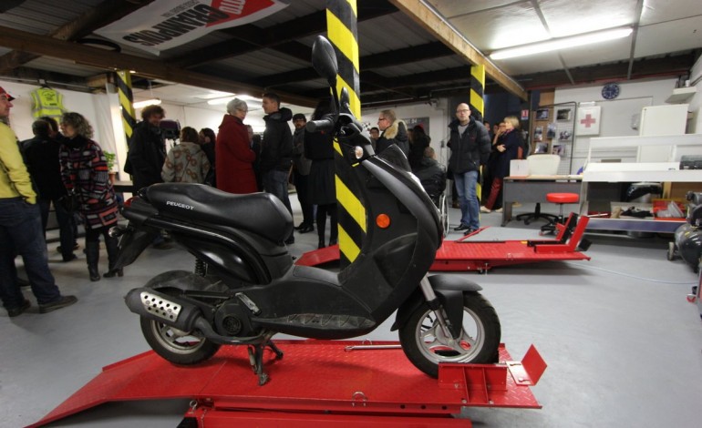 La Maison d'la Bécane ouvre à Hérouville pour réparer gratuitement sa moto