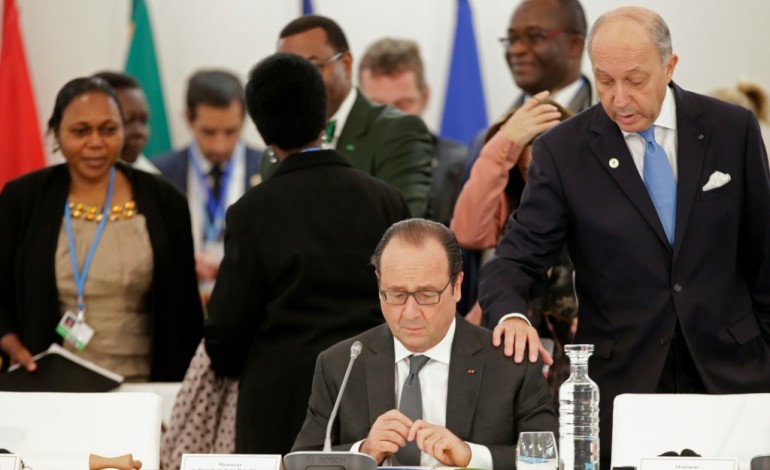 Le Bourget (France) (AFP). Climat: les délégations entament le marathon des négociations